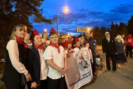 Ленинградские коммунисты провели Вахту памяти