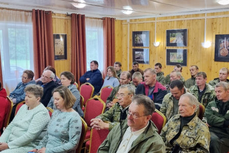 Олег Лебедев встретился с коллективом Центрально-Лесного природного биосферного заповедника в Тверской области