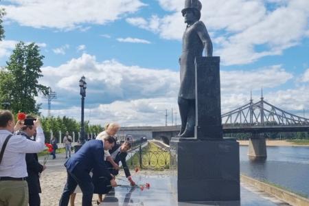 Олег Лебедев выступил в Твери на научно-практической конференции, посвященной русскому языку