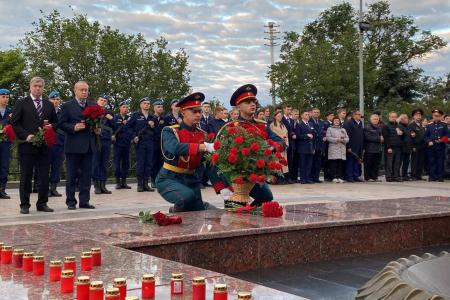 Коммунисты Ульяновской области приняли участие в памятных мероприятиях, посвященных Дню памяти и скорби