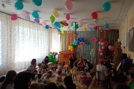 Воронежские коммунисты при поддержке Сергея Гаврилова продолжил шефство над домом ребенка "Солнышко"