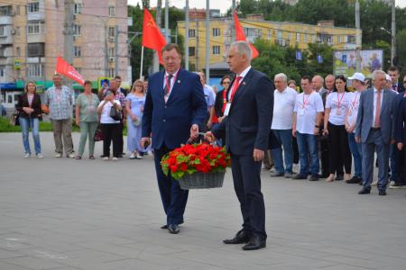 Продолжается работа семинара-совещания руководителей и партийного актива региональных отделений КПРФ Южного федерального округа и Новых территорий
