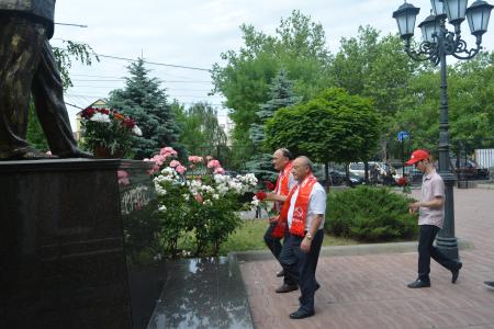 День русского языка отметили коммунисты Республики Дагестан