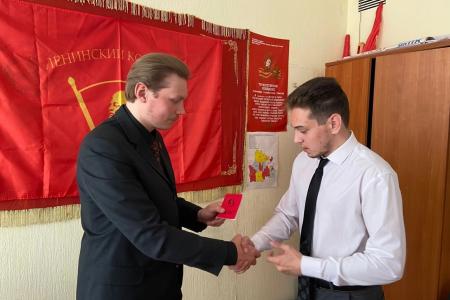Свердловская область. В Первоуральске воссоздано отделение ЛКСМ РФ