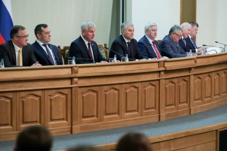 Иван Мельников выступил в Витебске по вопросу сохранения исторической памяти на территории Союзного государства