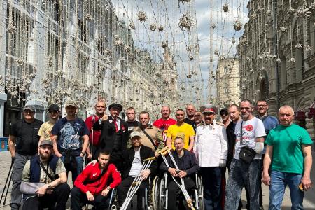 Москва. «Духовная гуманитарная помощь не менее важна!»