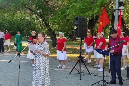 Тюменские коммунисты достойно отметили День русского языка