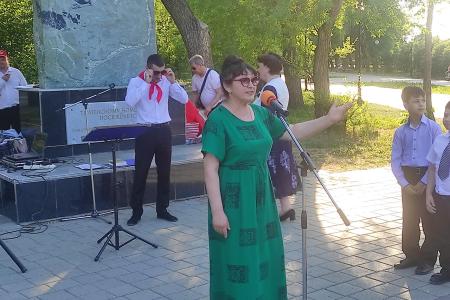 Тюменские коммунисты достойно отметили День русского языка