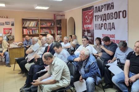 Олег Лебедев выступил на пленуме Тверского обкома КПРФ и провёл приём жителей в г. Калязине Тверской области