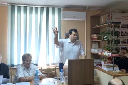 Олег Лебедев выступил на пленуме Тверского обкома КПРФ и провёл приём жителей в г. Калязине Тверской области