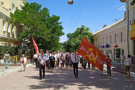 Астраханские коммунисты приняли участие в акциях, посвященных Дню памяти и скорби