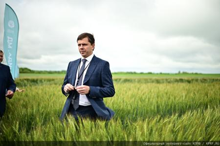 Делегация КПРФ во главе с Г.А. Зюгановым посетила ООО «Дубовицкое» Малоархангельского района Орловской области