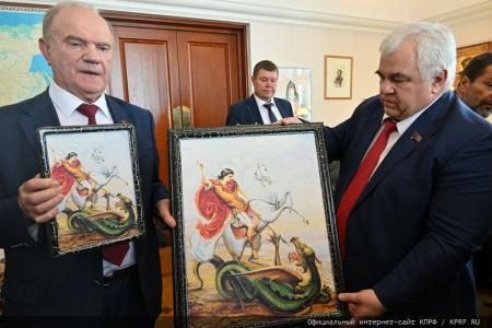 Президиум ЦК КПРФ поздравляет Г.А. Зюганова с Днем рождения