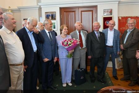 Президиум ЦК КПРФ поздравляет Г.А. Зюганова с Днем рождения