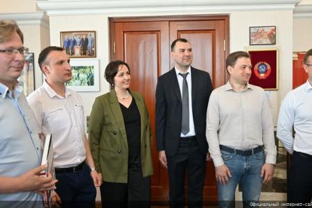 Президиум ЦК КПРФ поздравляет Г.А. Зюганова с Днем рождения