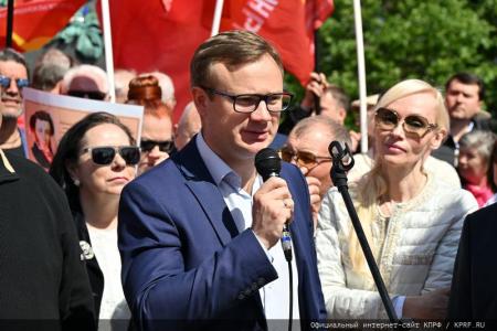 «Пушкин и сегодня вместе с нами сражается за русское слово!»