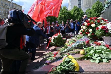 «Пушкин и сегодня вместе с нами сражается за русское слово!»