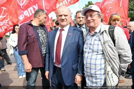 «Пушкин и сегодня вместе с нами сражается за русское слово!»