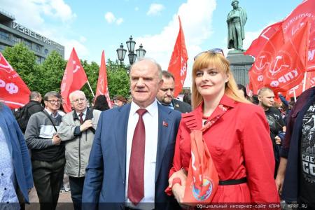 «Пушкин и сегодня вместе с нами сражается за русское слово!»