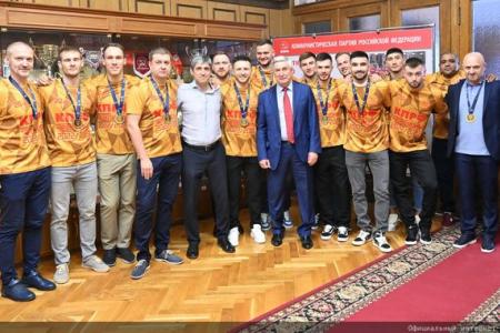 Г.А. Зюганов: «Победа Спортклуба КПРФ  – классный подарок всем нам»