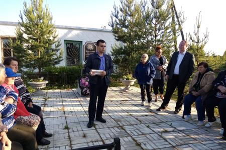 Рабочий день лидера ивановских коммунистов Александра Бойкова в Фурмановском районе