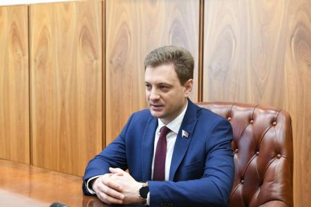 Состоялась рабочая встреча главы Хакасии Валентина Коновалова с депутатом Госдумы Георгием Камневым
