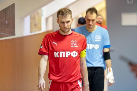 КПРФ в шаге от титула чемпиона России по мини-футболу