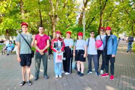 Ленинский комсомол широко отметил День защиты детей по всей стране