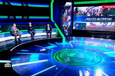 Дмитрий Новиков на НТВ об искусственном «Дне России» и о том, почему 1990-е годы не станут в народном сознании «светлой эпохой»