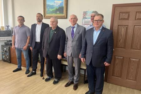 Московская область. Кандидат в Губернаторы Подмосковья от КПРФ Александр Наумов посетил с рабочим визитом предприятие «Конфаэль» в Красногорске