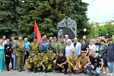 Летние трудовые будни подмосковных коммунистов