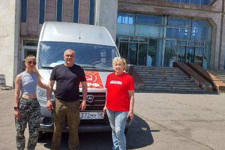 Пензенские коммунисты доставили на Донбасс более трёх тонн гуманитарного груза