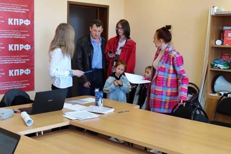 Подмосковные коммунисты ведут активную работу на местах