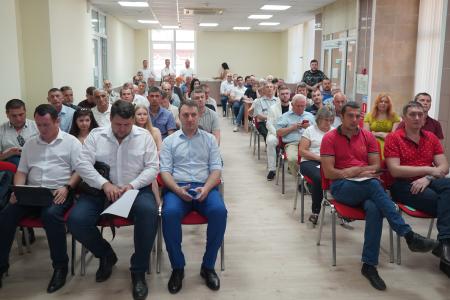 Краснодарский край. Пленум крайкома КПРФ обсудил задачи коммунистов по патриотическому воспитанию и проведению муниципальных выборов