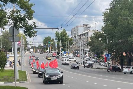 Тульский обком провел патриотический автопробег «За Родину! За народ России! За нашу Победу!»