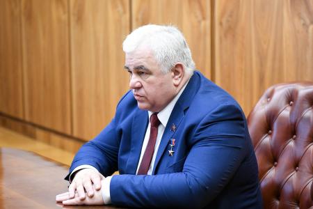 Казбек Тайсаев: «Колоссальная работа, которую проводит Хакасия по поддержке Армии – это неоценимый вклад в нашу общую победу»
