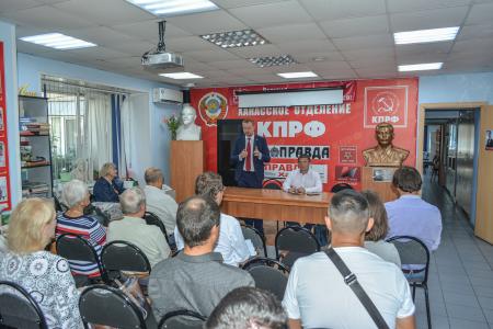 Хакасию с рабочим визитом посетил депутат Государственной Думы Д.А. Парфёнов
