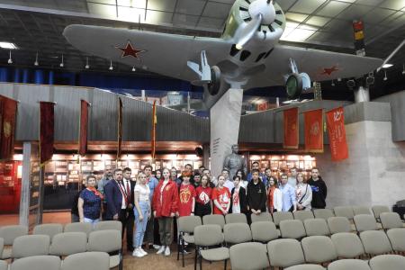 Молодежь Черноземья посетила нижегородский авиазавод «Сокол»