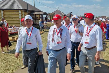 Масштабом и теплотой сердец впечатлил участников праздник чувашской культуры «Уяв» в Республике Татарстан