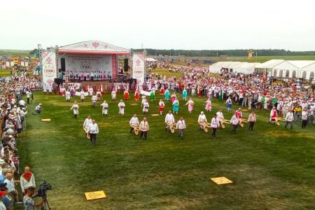 Масштабный праздник чувашской культуры «Уяв» собирает гостей в селе Сиктерме-Хузангаево Татарстана