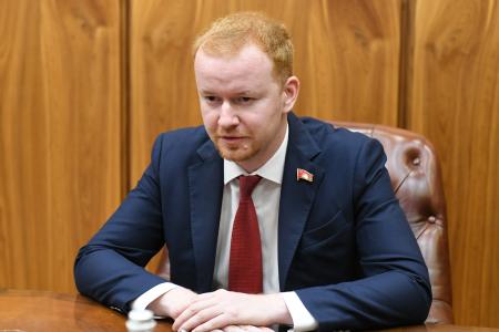 Денис Парфенов прибыл с рабочим визитом в Хакасию