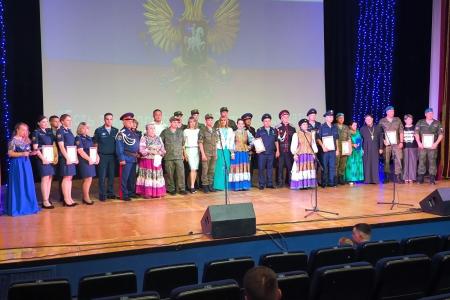 В Ульяновске КПРФ наградила бойцов СВО
