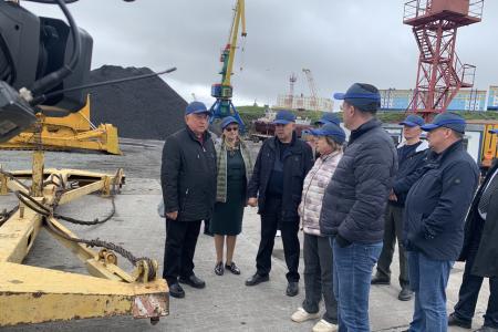 Н.М. Харитонов: «Северному завозу - централизованную систему управления!»