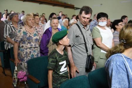 Началась рабочая поездка Николая Харитонова в Хакасию