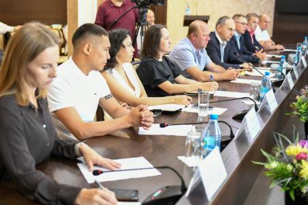 Завершилась рабочая поездка Николая Харитонова в Республику Хакасия