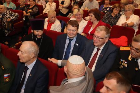 Нижегородская область. Владислав Егоров поздравил с юбилеем местную организацию инвалидов