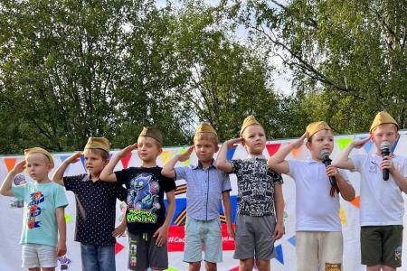 Нижегородская область. Депутат КПРФ Олег Кирица  принял участие в патриотическом концерте «Мы вместе!» в поддержку СВО