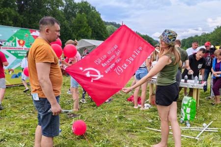 В Самарской области на Грушинской поляне прошёл Слёт левых молодёжных сил