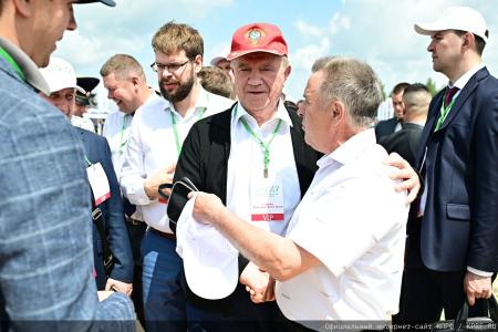 От мобилизации экономики и экономической независимости России - к социальному государству! Итоговый репортаж