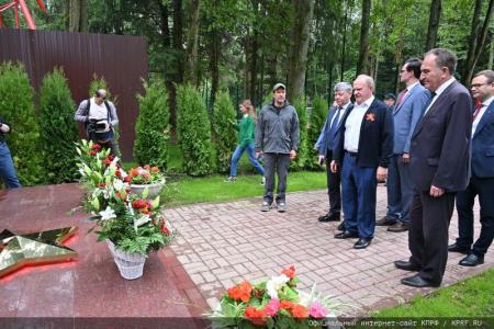 Г.А. Зюганов выступил на открытии детского военно-спортивного лагеря «Юный патриот»